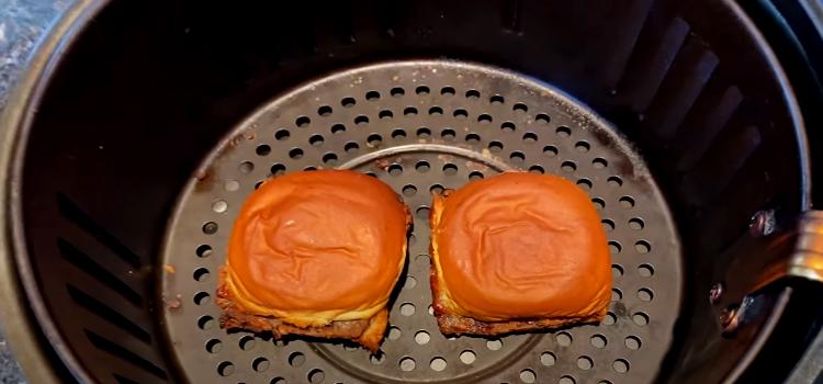 cooking burger in air fryer