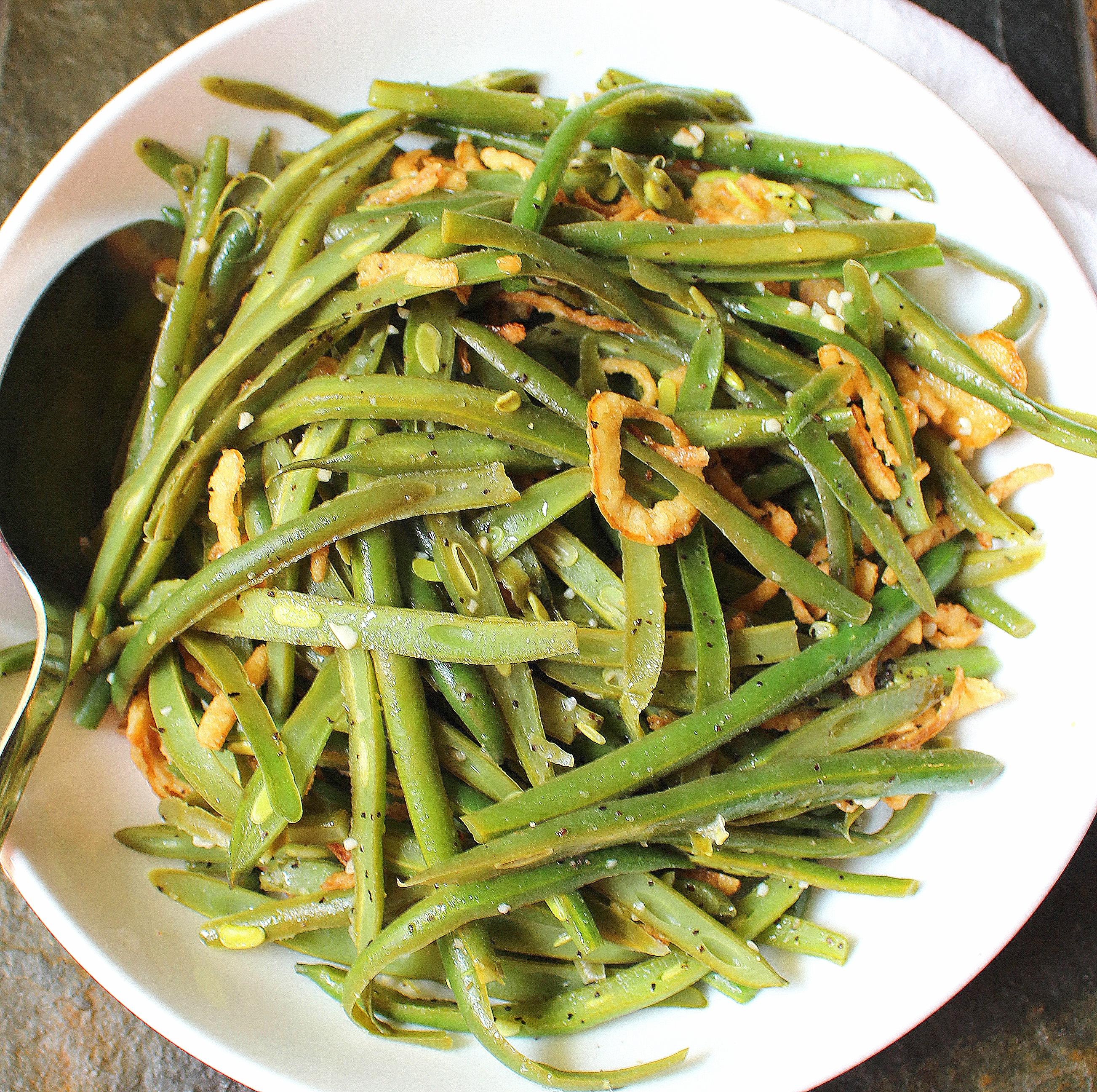 Green Beans with Crispy Onions