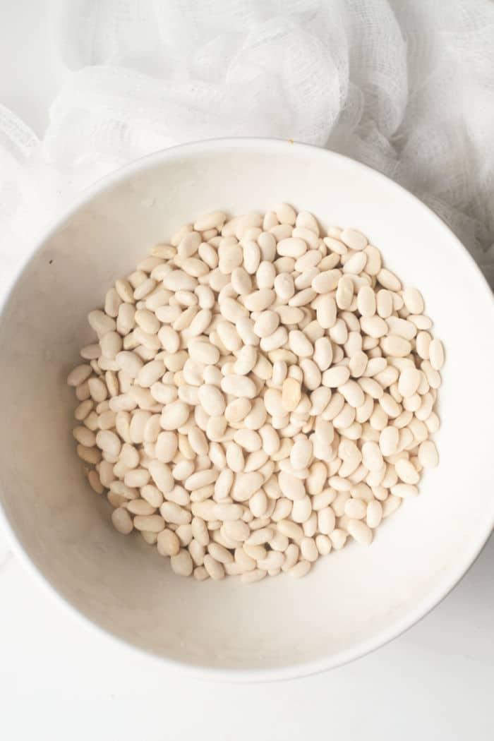 How to Cook Dry Beans in a Slow Cooker