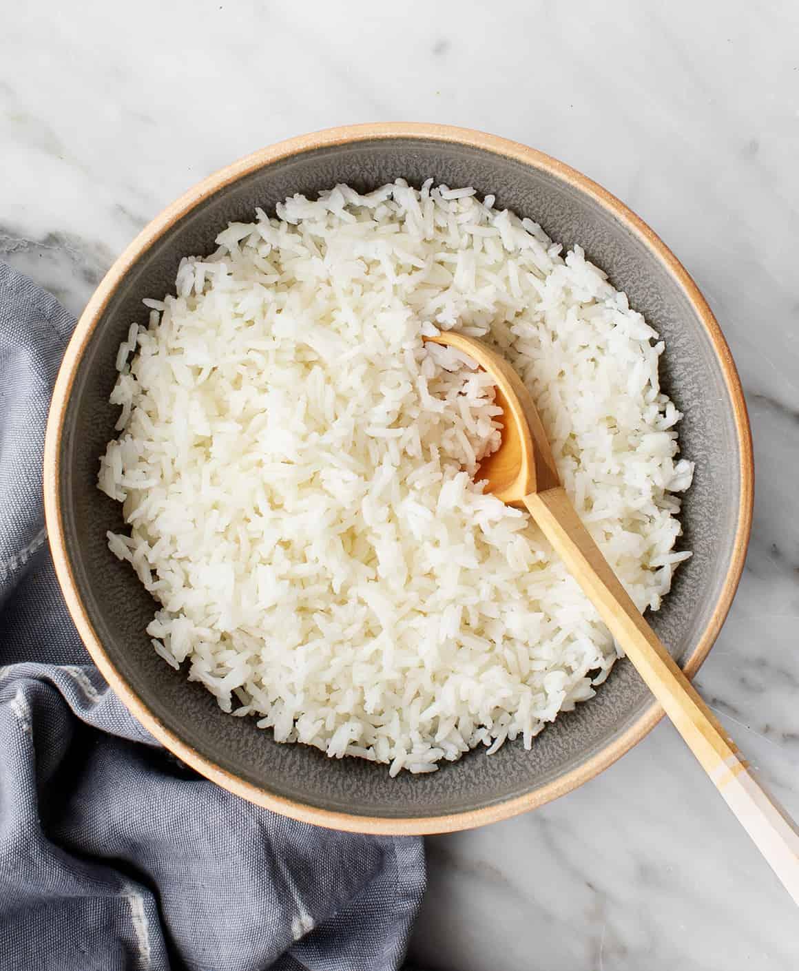 Fluffy white rice