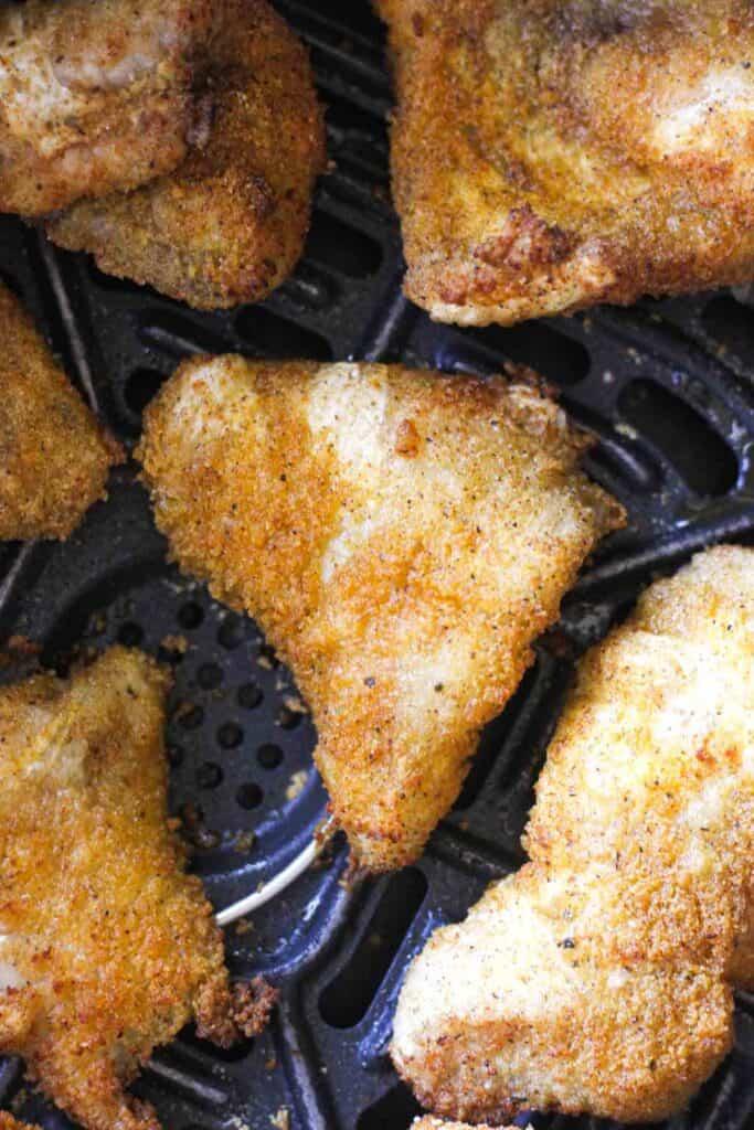 cooked fish nuggets in air fryer