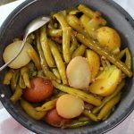 Fresh and Flavorful: Braised Half-Runner Beans with Potatoes